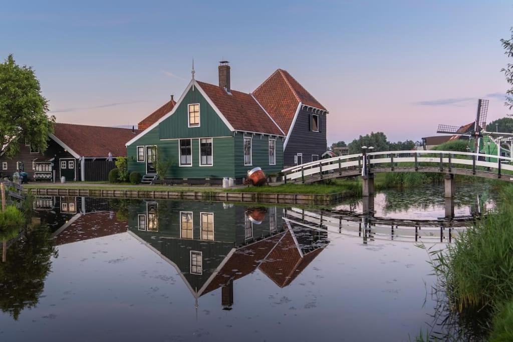 Modern, Brand New Houseboat Near Amsterdam Hotel Monnickendam Exterior foto